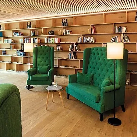 Hotel Fritsch Am Berg - Adults Only Lochau